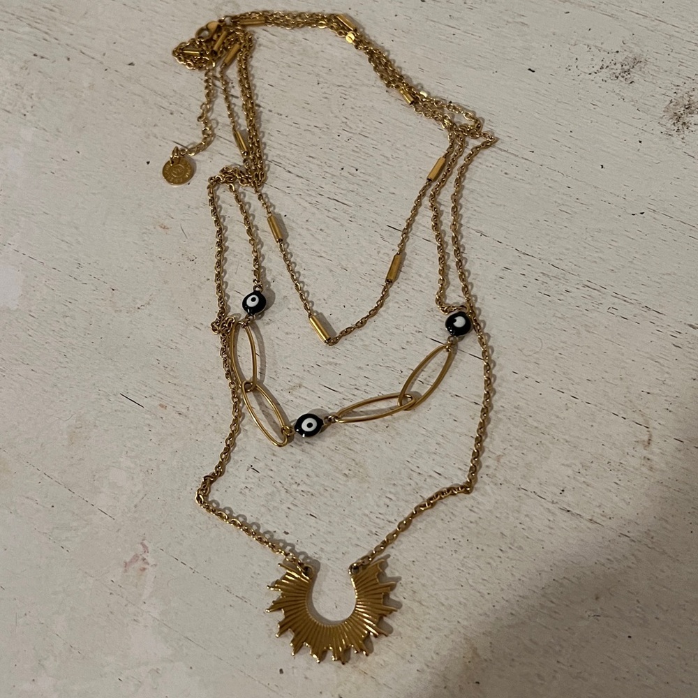 Victoria Emerson layered necklace